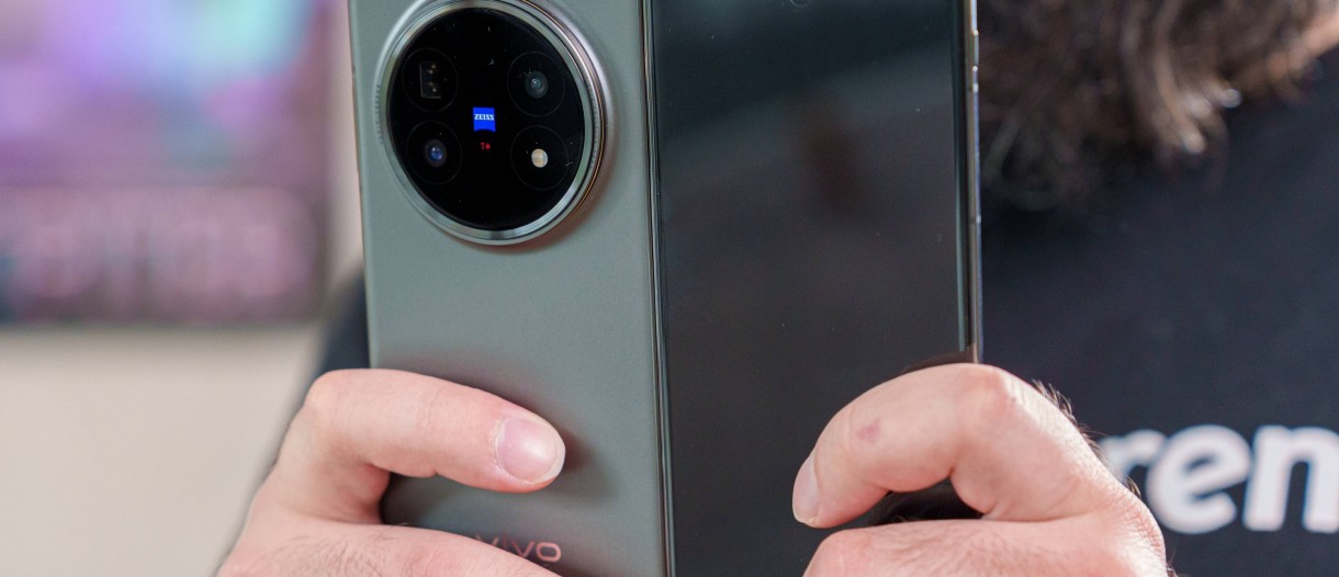 vivo X Fold6 預計於明年第二季發佈，搭載 2 億像素相機及 Snapdragon 8 Gen 5 處理器