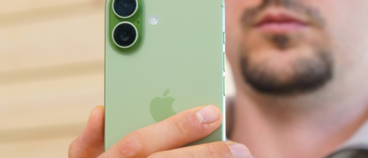 iPhone 18 系列預計於 2026 年 9 月發佈，包含可折疊款式及 iPhone 18 Pro、Pro Max，但標準版及 iPhone 18e 延至 2027 年春季發佈