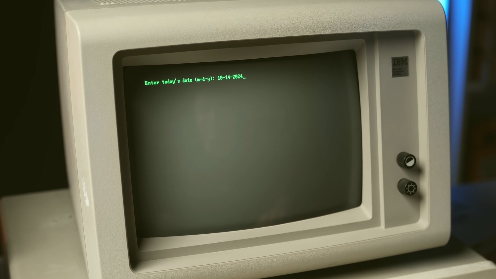 Costco 和 Home Depot 仍在使用 1980 年代的 IBM 電腦，原因揭曉