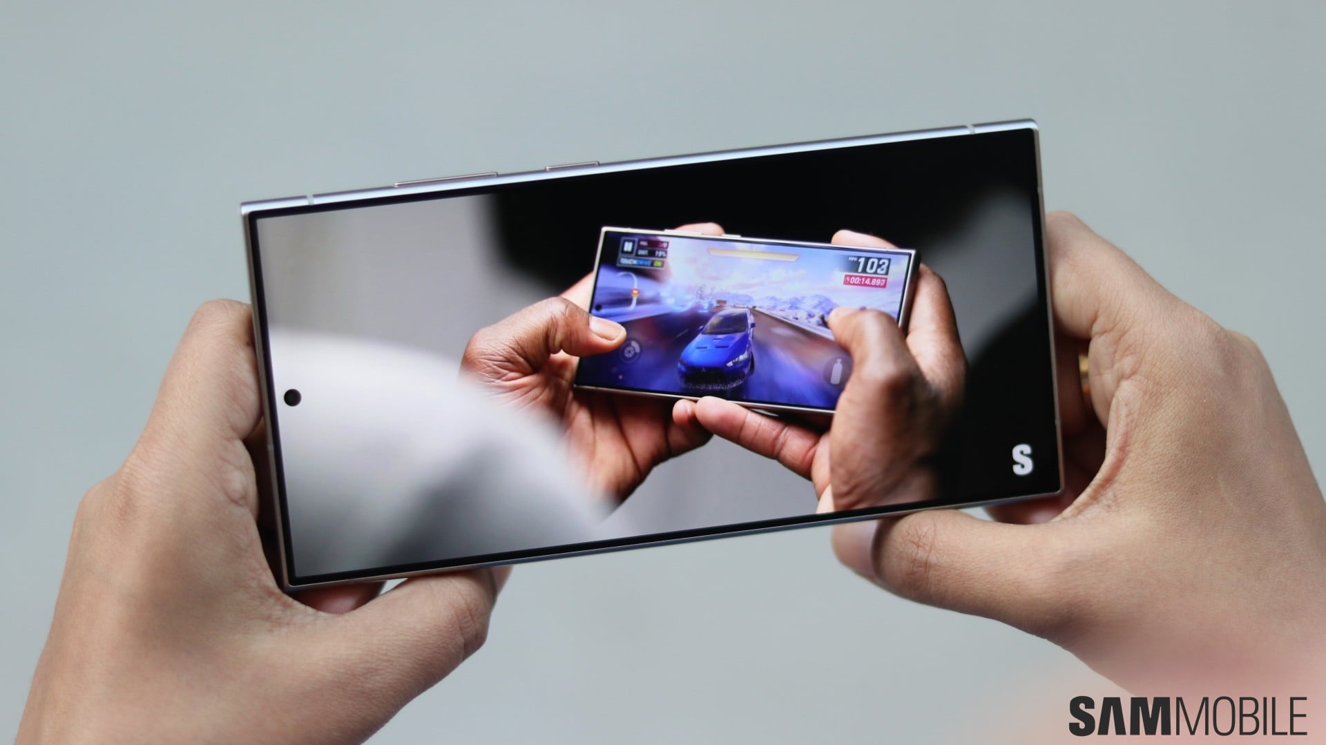 Samsung Galaxy S24 Ultra 首個 One UI 8.5 測試版固件現身伺服器