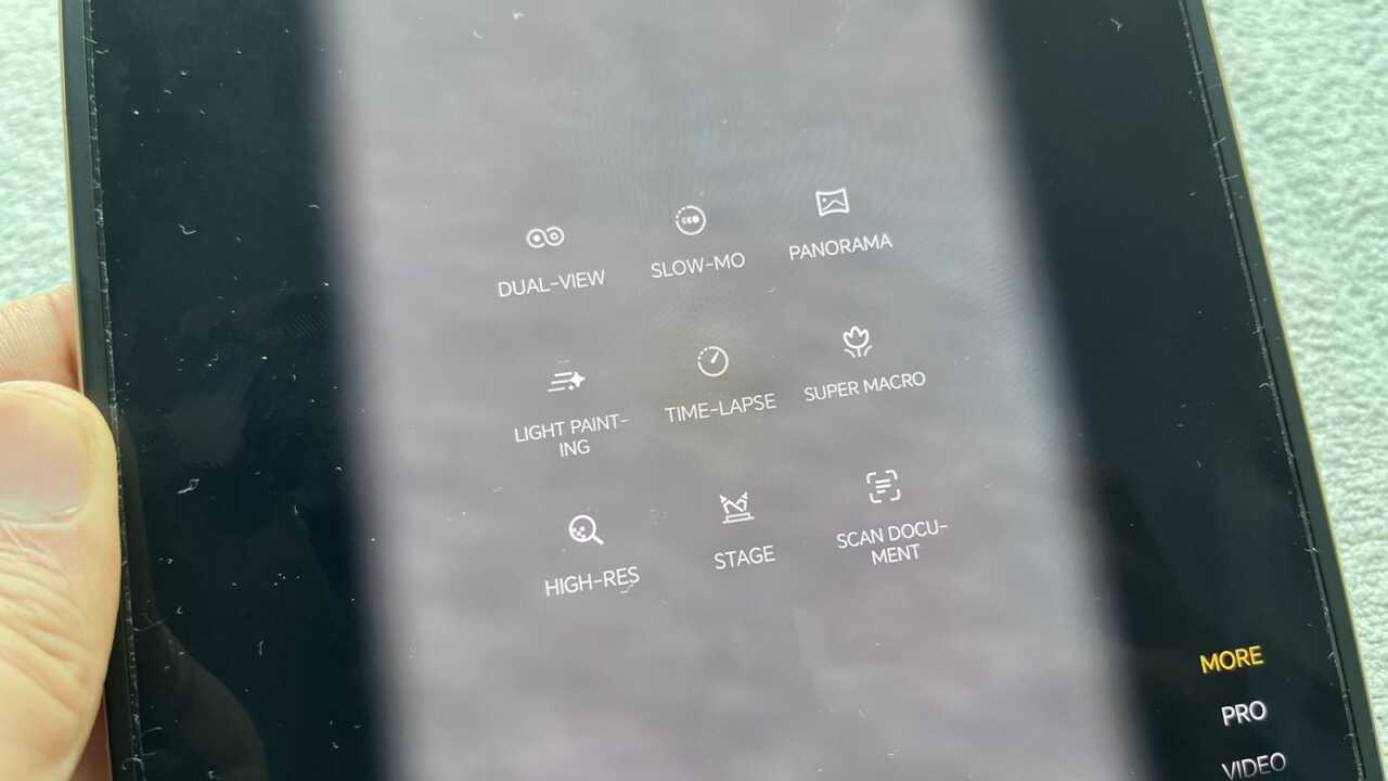 相機更多模式:Dual-View、超微距、高解像、舞台、掃描文件等一應俱全