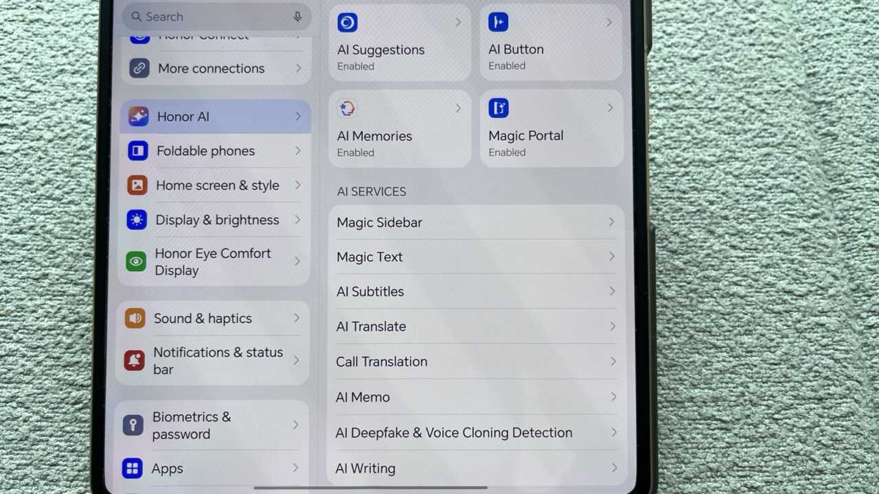 Honor AI 服務清單:Magic Sidebar/Magic Text/AI Translate/Call Translation 等一應俱全