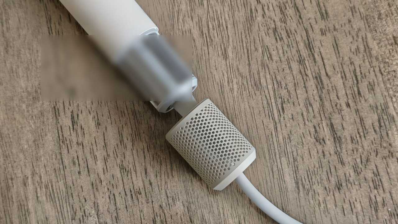 Laifen Air Pro - 尾部進風濾網可拆落清潔,避免塵髮積聚影響風力