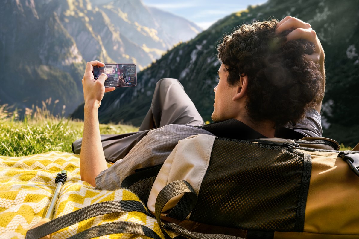 POCO F9 Ultra Spitzenhelligkeit 4.500 Nits (25% APL), auch bei starkem Sonnenlicht gut lesbar